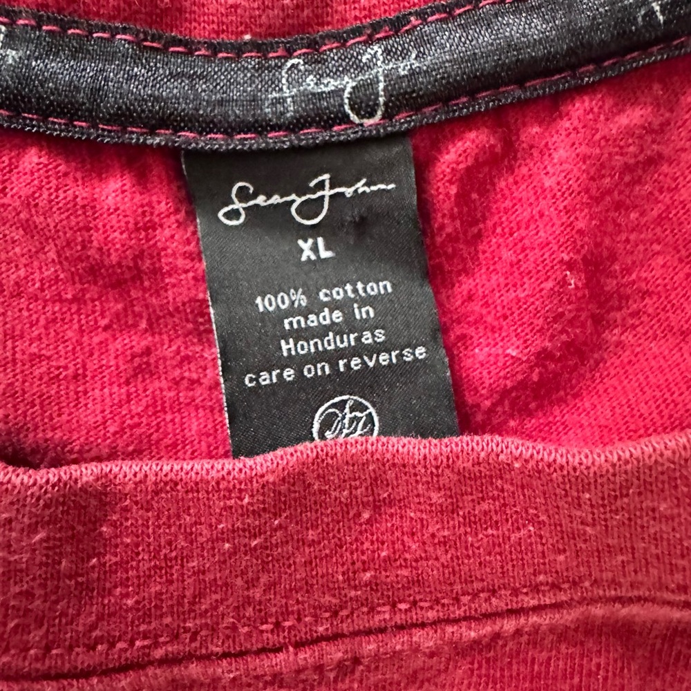 Sean John Crimson Trophy Graphic Tee